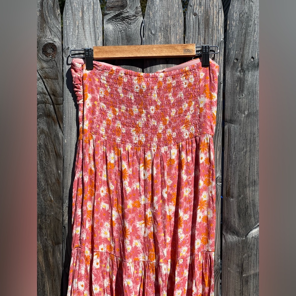L*SPACE
Alessandra Dress In When In Bloom - Picture 14 of 16